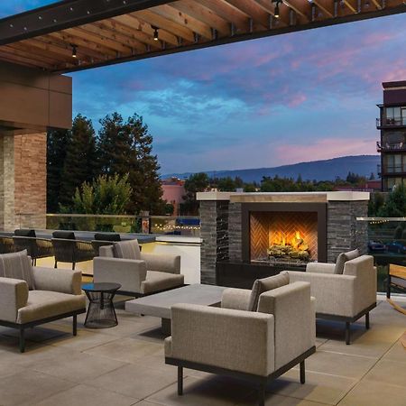 Отель Hyatt Centric Маунтин-Вью Экстерьер фото
