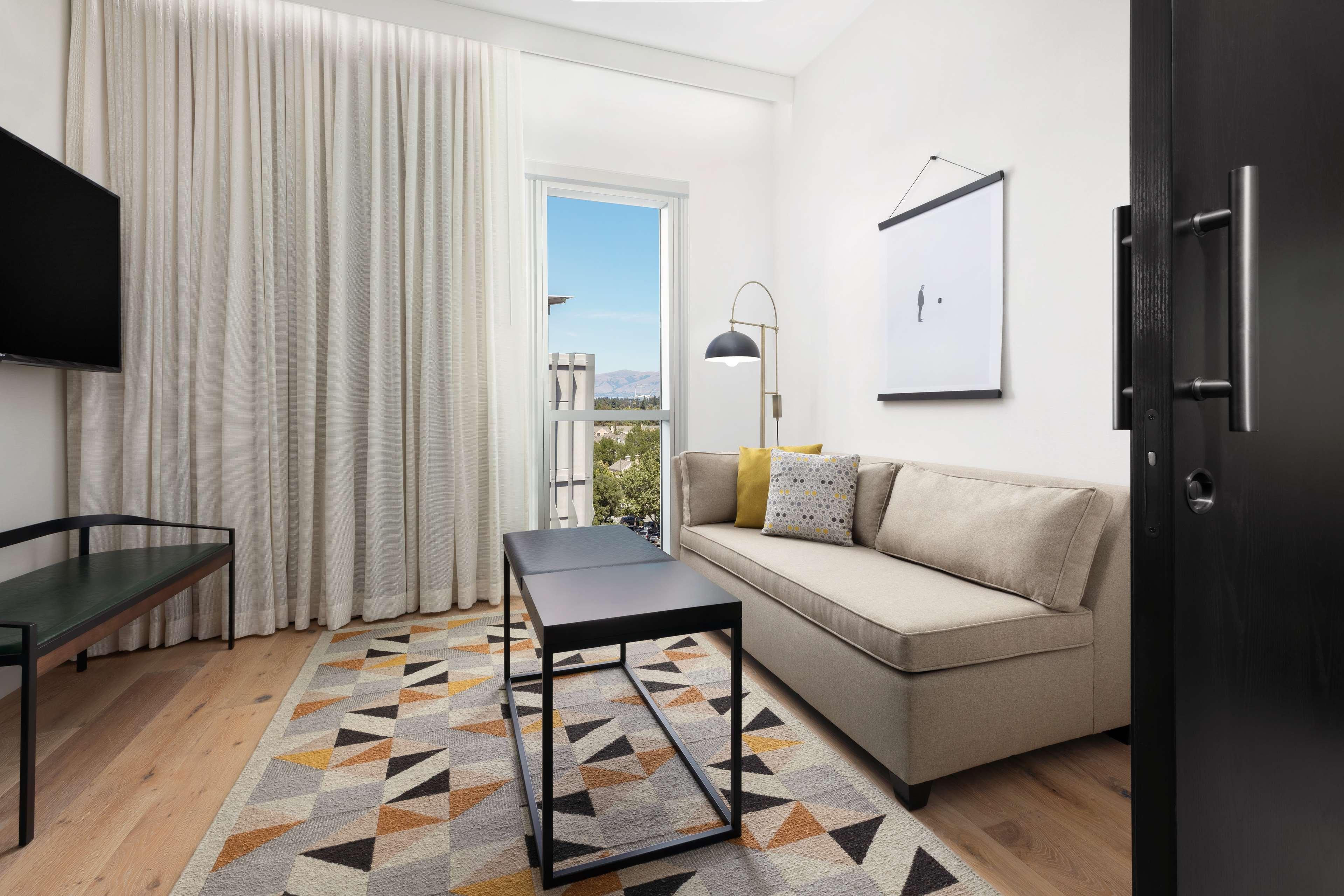 Отель Hyatt Centric Маунтин-Вью Экстерьер фото